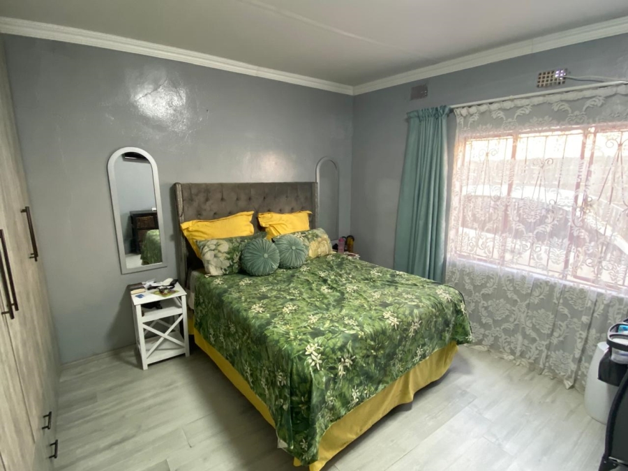 3 Bedroom Property for Sale in Vergenoeg Northern Cape